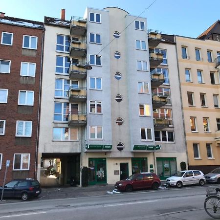 Cityoase Im Zentrum Mit 24-7 Self Check-In, Wlan & Smart Tv Киль Экстерьер фото